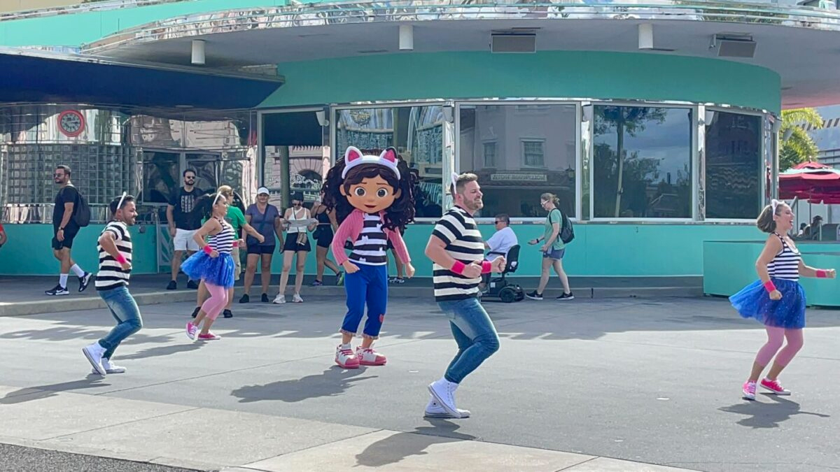 Gabby’s Dollhouse Dance Party Debuts at Universal Studios Florida